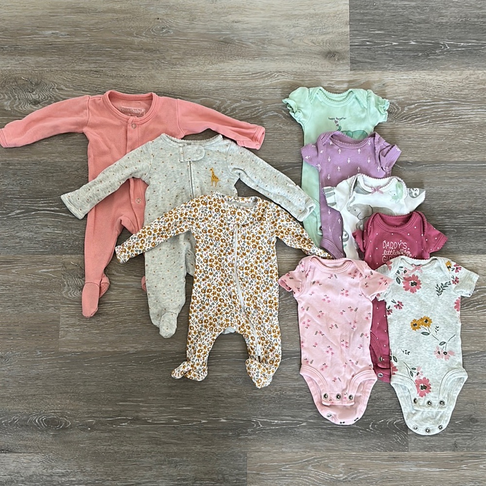 9 Piece Preemie Lot